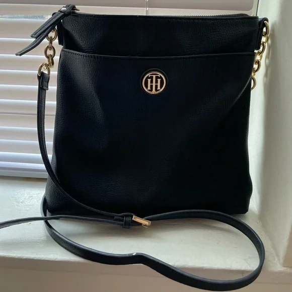 Tommy Hilfiger Cross Body - Picture 3 of 4